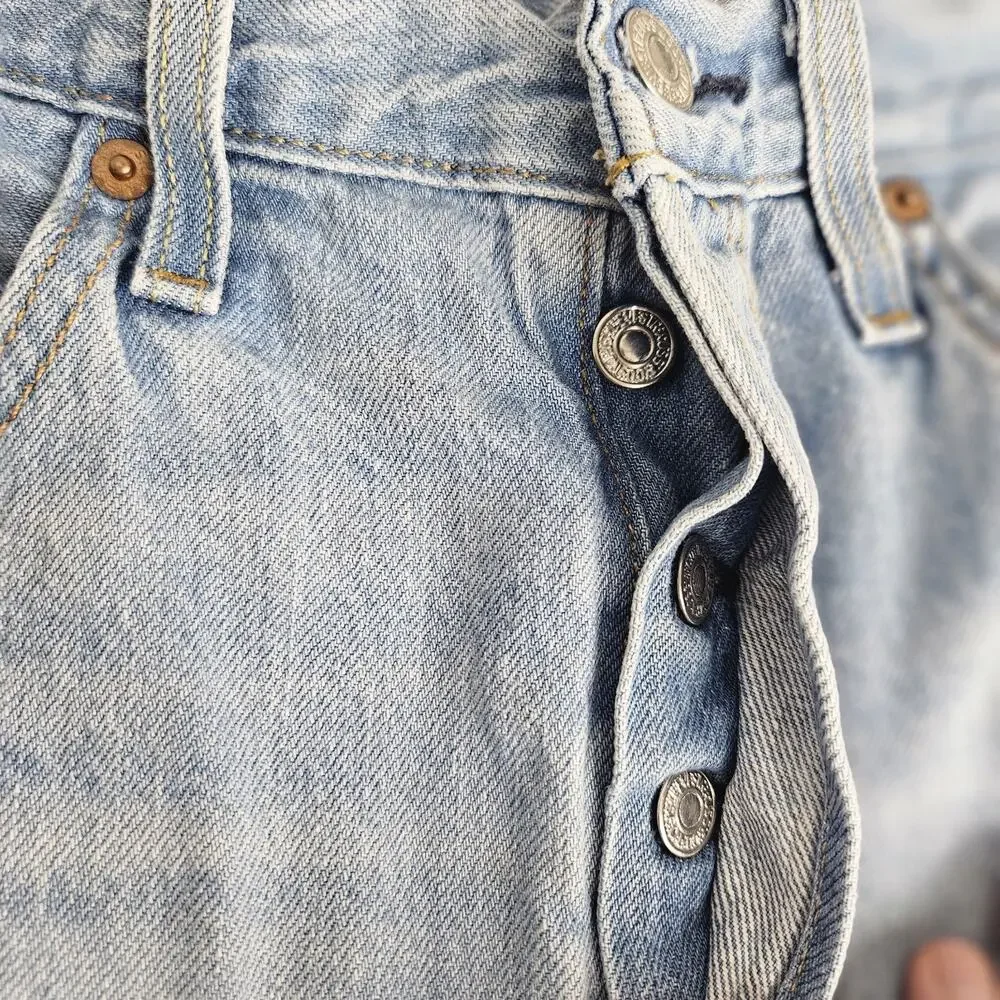 Levi's 501 Women Shorts W30(32) Blue Denim Cut Off Distressed Frayed Button Fly - Picture 5 of 13